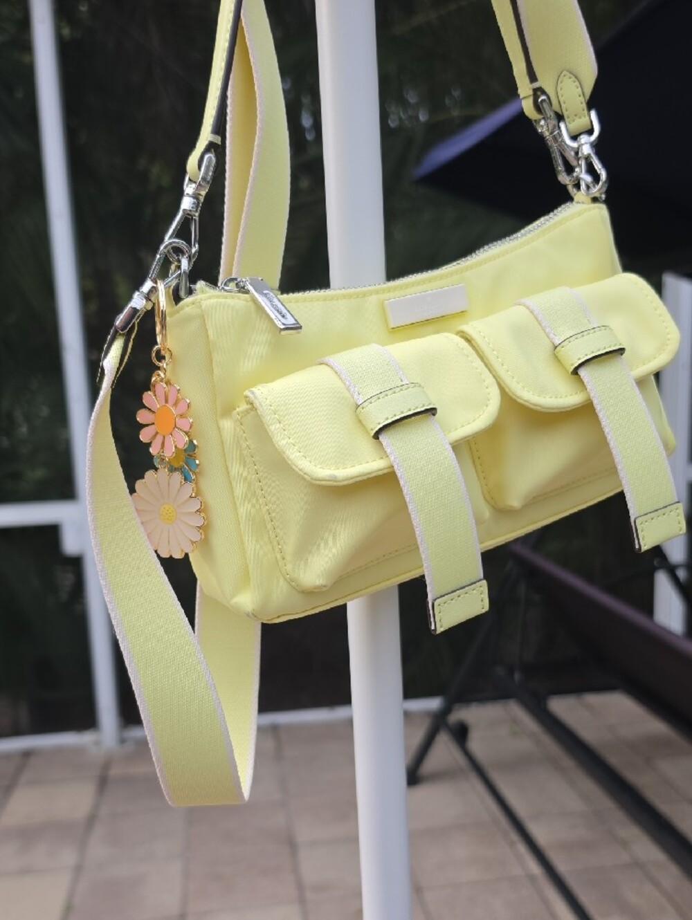 Kate Spade 'Carter Nylon Cargo' Yellow Shoulder Bag with Daisy Charm - Picture 1 of 7